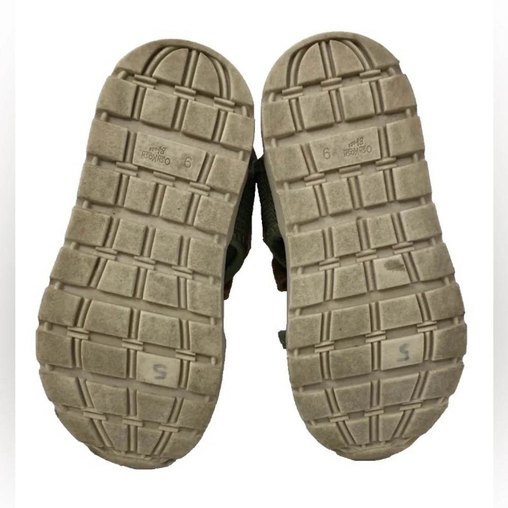 OshKosh Bgosh durable sandals